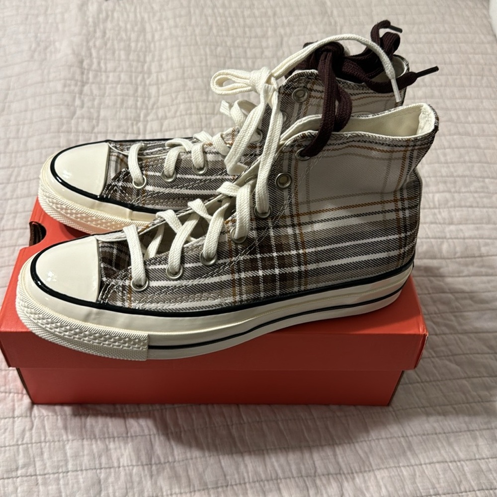 Converse unisex mens 5.5 women’s 7.5